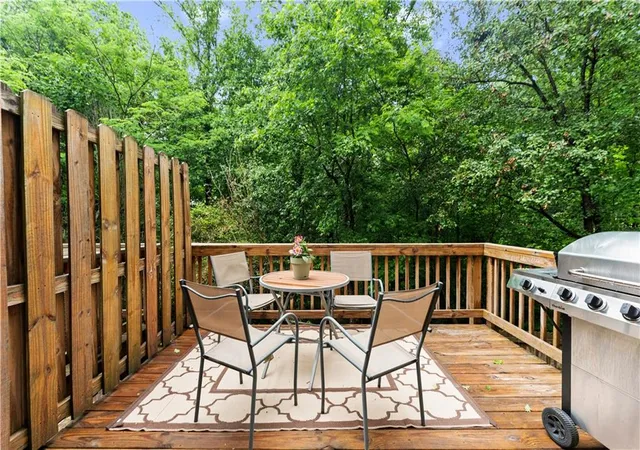 5th image of 4370 Morning Vw, Stone Mountain, GA 30083 | MLS# 7765319