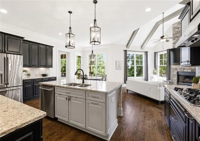 Photo 4 of Single family home for sale at 12711 Ruths Farm Way, Alpharetta, GA 30004 | MLS# 7821164 | Listing updated on 2026-08-14