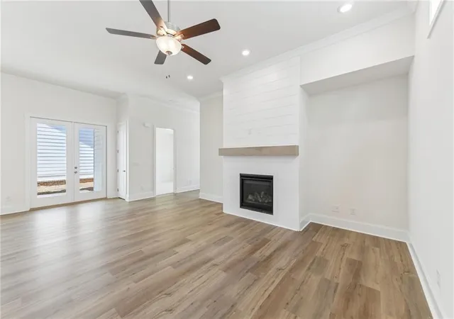 2nd image of 1036 Eastman Ct, Hoschton, GA 30548 | MLS# 7707495