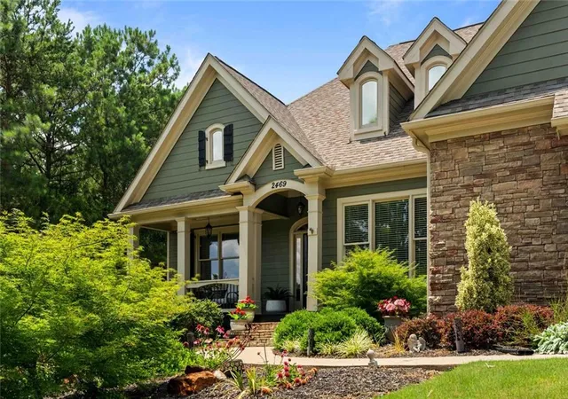 Photo 3 of Single family home for sale at 2469 St Martin Way, Monroe, GA 30656 | MLS# 7801881 | Listing updated on 2026-08-25