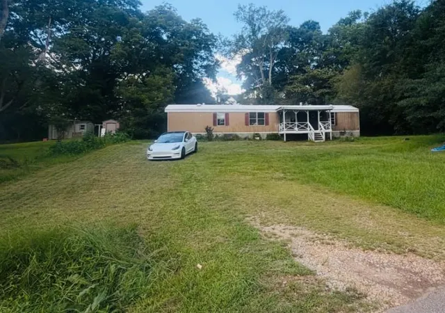 1st image of 5814 Church St, Flowery Branch, GA 30542 | MLS# 7818596