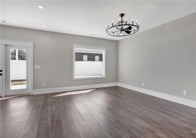 3rd image of 5186 Hartsook Dr, Covington, GA 30014 | MLS# 7811682
