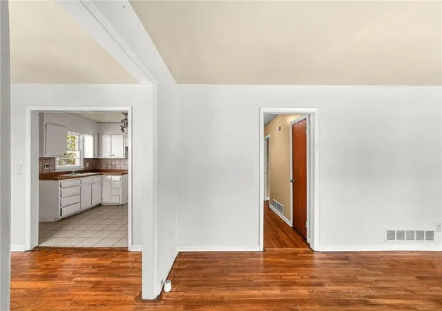 Photo 3 of Sale Pending at 1329 Nash Rd Nw, Atlanta, GA 30331 | MLS# 7825281 | Listing updated on 2026-10-17