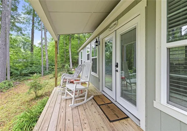 3rd image of 575 Hidden Valley Dr, Demorest, GA 30535 | MLS# 7821599