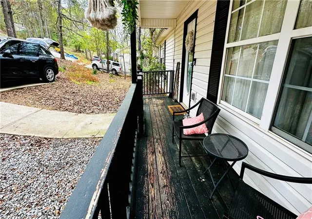 Photo 2 of Single family home for sale at 6600 Crystal Cvs Trl, Gainesville, GA 30506 | MLS# 7818892 | Listing updated on 2026-08-11