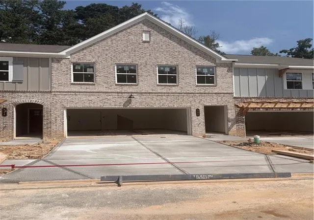 Homes for sale in Lawrenceville, GA | 546 Feldspar Wy, Lawrenceville, GA 30043 | MLS# 7790025