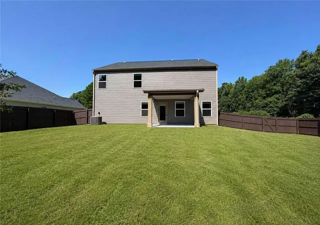 Photo 3 of Sale Pending at 403 Limerick Way, Hampton, GA 30228 | MLS# 7822450 | Listing updated on 2026-10-09