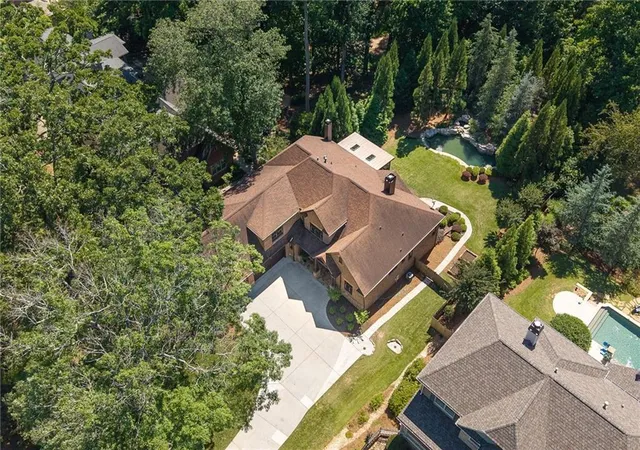 2nd image of 1380 Oak Grove Dr, Decatur, GA 30033 | MLS# 7781611
