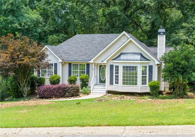 Homes for sale in Cumming, GA | 6990 Shady Oak Ln, Cumming, GA 30040 | MLS# 7802161
