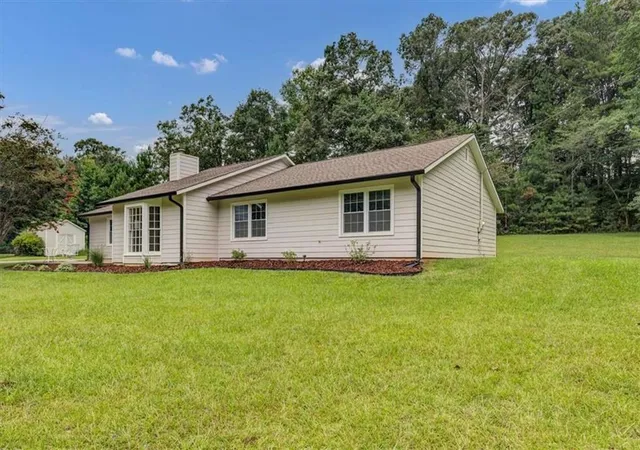 4th image of 120 Creekwood Ln, Fayetteville, GA 30214 | MLS# 7816342
