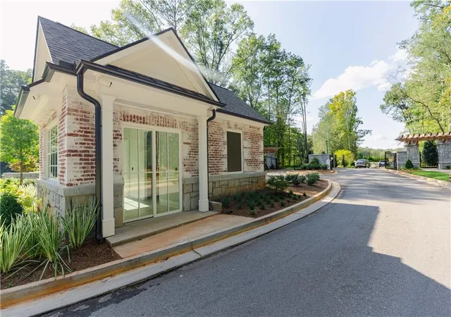 4th image of 5683 Broad River Vw #440, Peachtree Corners, GA 30092 | MLS# 7814670