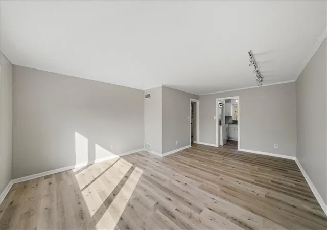 3rd image of 101 Ardmore Pl #3, Atlanta, GA 30309 | MLS# 7729438