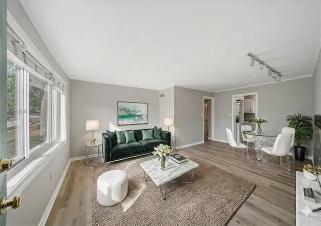 5th image of 101 Ardmore Pl #3, Atlanta, GA 30309 | MLS# 7729438
