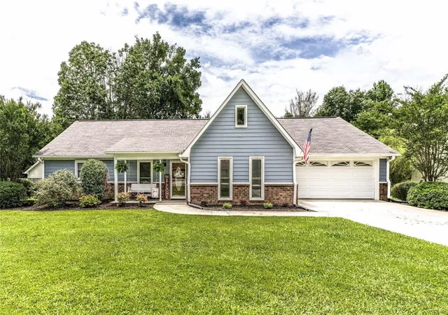 1st image of 167 Lynn Dr Nw, Rome, GA 30165 | MLS# 7790665