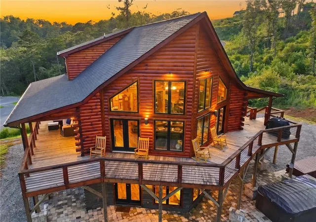 2nd image of 643 Woodstone Trl, Ellijay, GA 30540 | MLS# 7824465