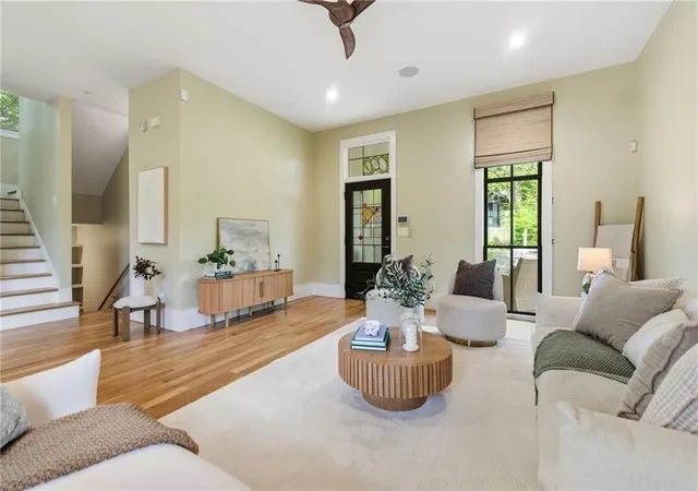 Photo 2 of Sale Pending at 1092 Kirkwood Ave Se, Atlanta, GA 30316 | MLS# 7787507 | Listing updated on 2026-08-27