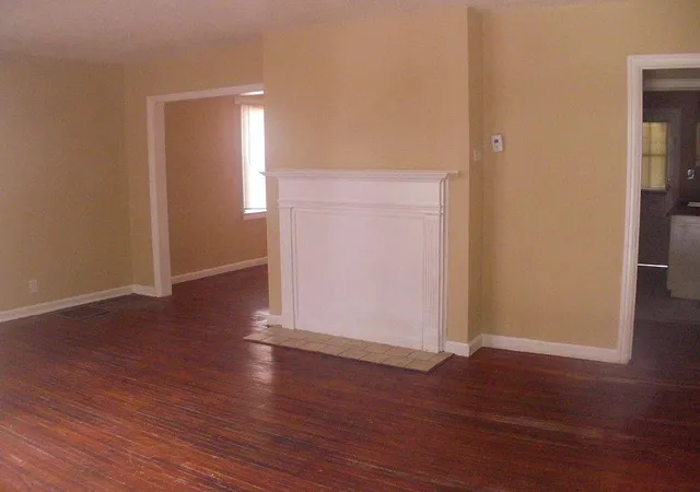 Photo 3 of Single family home for sale at 1338 Lynford Dr, Atlanta, GA 30310 | MLS# 7825151 | Listing updated on 2026-09-19