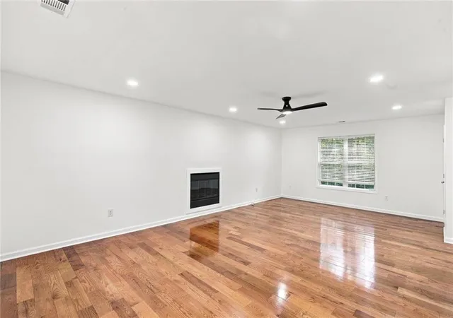 Photo 3 of Sale Pending at 3241 Victoria Pl Dr, Loganville, GA 30052 | MLS# 7829039 | Listing updated on 2026-10-07