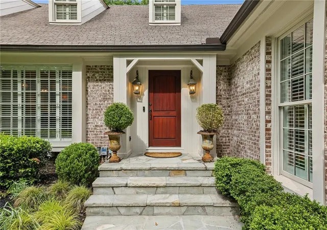 Photo 2 of Single family home for sale at 5240 Kenbrook Way, Sandy Springs, GA 30327 | MLS# 7808068 | Listing updated on 2026-08-25