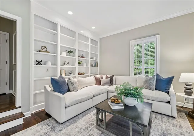 Photo 4 of Single family home for sale at 5240 Kenbrook Way, Sandy Springs, GA 30327 | MLS# 7808068 | Listing updated on 2026-08-25