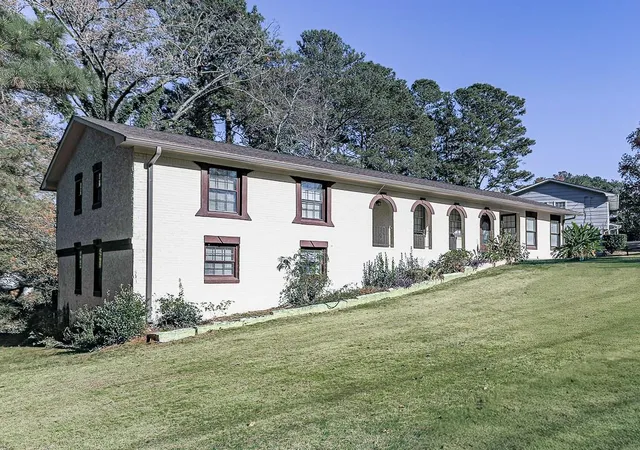 1st image of 6266 Auburn Dr, Riverdale, GA 30296 | MLS# 7761545