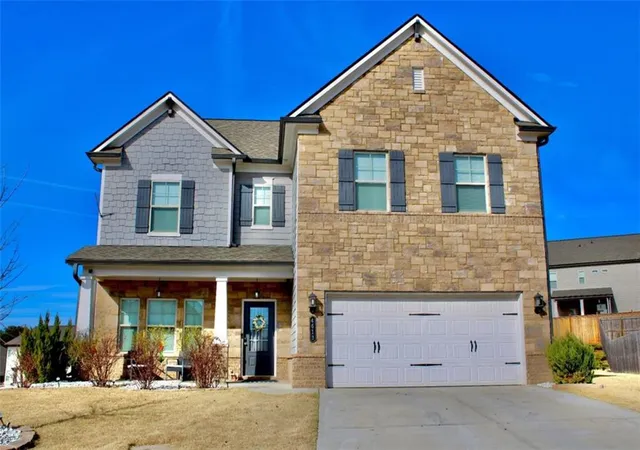 Photo 1 of Single family home for sale at 4613 Water Oak Ct, Gainesville, GA 30504 | MLS# 7705181 | Listing updated on 2026-05-08