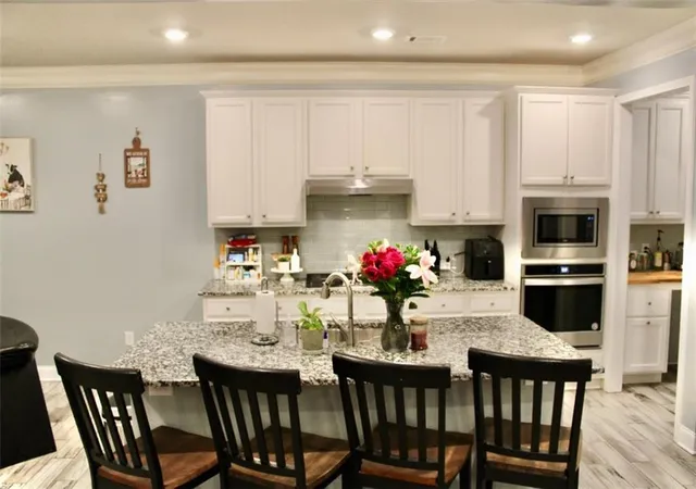 Photo 3 of Single family home for sale at 4613 Water Oak Ct, Gainesville, GA 30504 | MLS# 7705181 | Listing updated on 2026-05-08