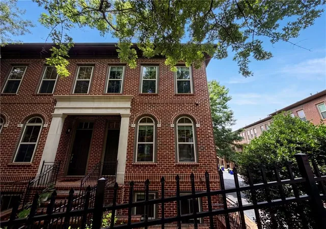 Photo 1 of Townhouse for sale at 2370 Crescent Park Ct #5, Atlanta, GA 30339 | MLS# 7791750 | Listing updated on 2026-07-10