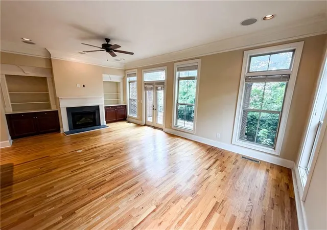Photo 2 of Townhouse for sale at 2370 Crescent Park Ct #5, Atlanta, GA 30339 | MLS# 7791750 | Listing updated on 2026-07-10