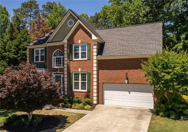 Homes for sale in Sugar Hill, GA | 320 Hillside Manor Dr, Sugar Hill, GA 30518 | MLS# 7783448