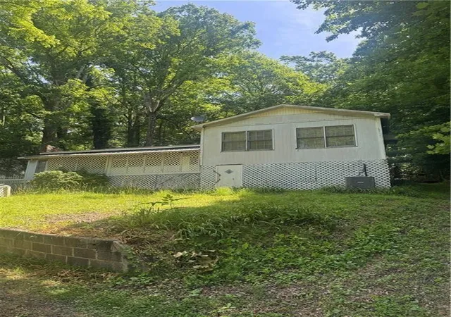 Photo 1 of Single family home for sale at 2736 Ridgecrest Cir, Hiawassee, GA 30546 | MLS# 7792261 | Listing updated on 2026-10-09