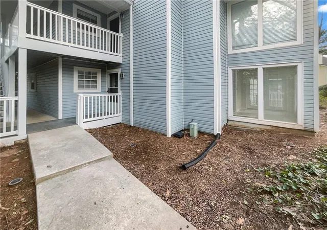 Homes for sale in Marietta, GA | 2725 Saint Augustine Trl Se, Marietta, GA 30067 | MLS# 7718547