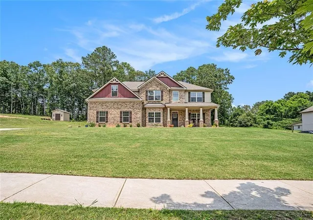 3rd image of 381 Homestead Cir, Forsyth, GA 31029 | MLS# 7716180