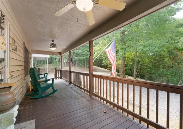3rd image of 250 Summit Dr, Blairsville, GA 30512 | MLS# 7790775