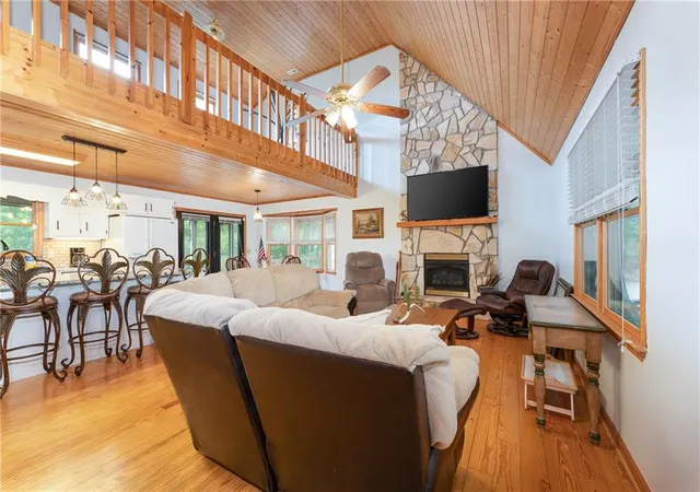 4th image of 250 Summit Dr, Blairsville, GA 30512 | MLS# 7790775