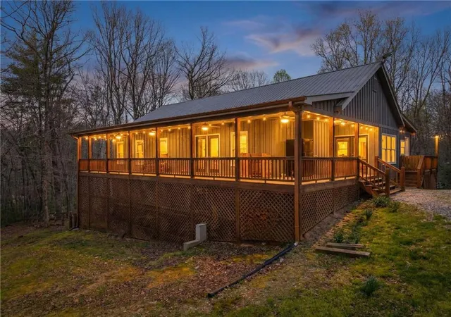 Homes for sale in Blue Ridge, GA | 156 Peter Knob Rd, Blue Ridge, GA 30513 | MLS# 7799778