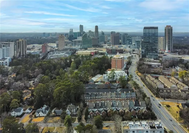 Homes for sale in Atlanta, GA | 3685 Peachtree Rd Ne #10, Atlanta, GA 30319 | MLS# 7741541