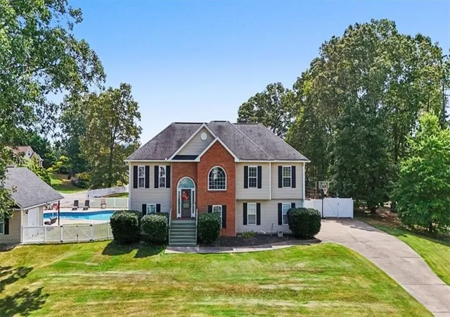 Photo 1 of Sale Pending at 36 Valley Edge Dr, Rockmart, GA 30153 | MLS# 7822434 | Listing updated on 2026-09-01