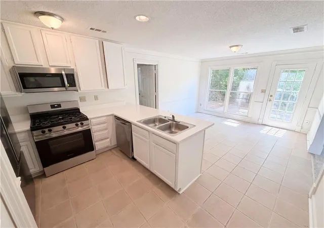 2nd image of 1150 Magnolia Wy Se, Smyrna, GA 30082 | MLS# 7761989