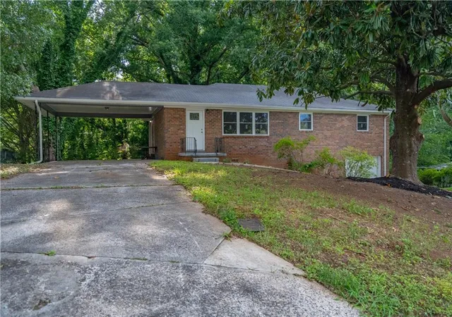 image of 3360 Emerson St Se, Smyrna, GA 30082 | MLS# 7807048