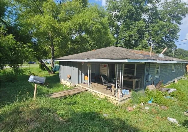 3rd image of 1105 Vann Dr, Cedartown, GA 30125 | MLS# 7824860