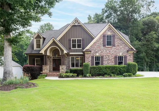 1st image of 348 Hidden Trl, Pendergrass, GA 30567 | MLS# 7735574
