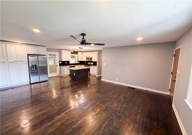 Photo 3 of Single family home for sale at 352 Dollar Ml Ct SW, Atlanta, GA 30331 | MLS# 7788454 | Listing updated on 2026-09-04