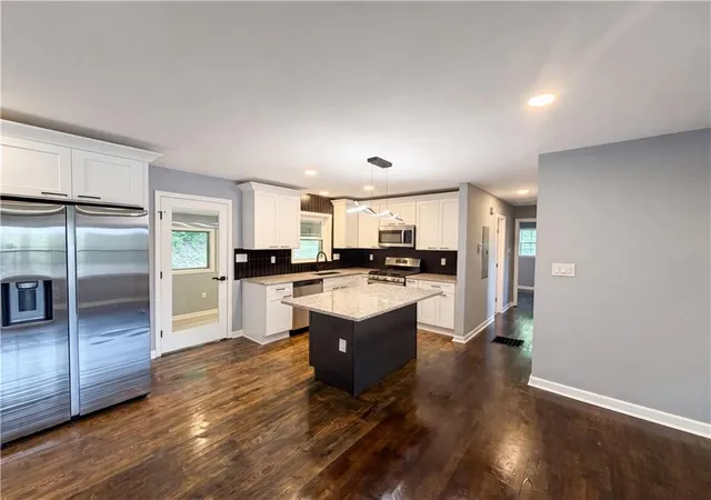 Photo 4 of Single family home for sale at 352 Dollar Ml Ct SW, Atlanta, GA 30331 | MLS# 7788454 | Listing updated on 2026-09-04