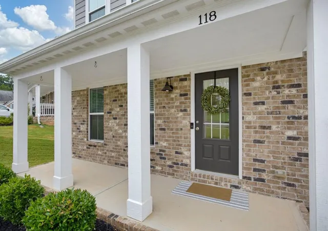 Photo 3 of Single family home for sale at 118 Greenbrier Way, Canton, GA 30114 | MLS# 7806717 | Listing updated on 2026-09-14