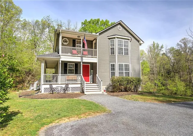 1st image of 613 Hall Station Rd, Kingston, GA 30145 | MLS# 7750228