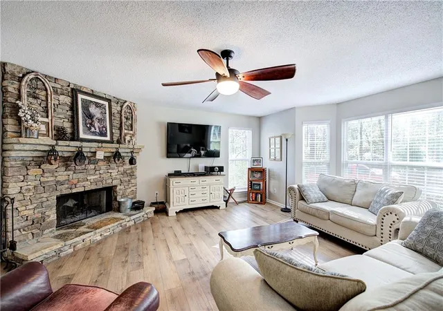 2nd image of 613 Hall Station Rd, Kingston, GA 30145 | MLS# 7750228