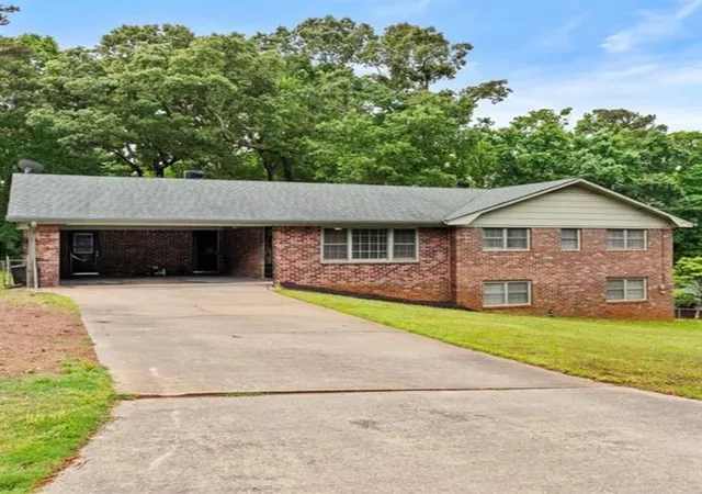 Photo 1 of Single family home for sale at 4433 Lake Forest Dr, Oakwood, GA 30566 | MLS# 7809821 | Listing updated on 2026-09-23