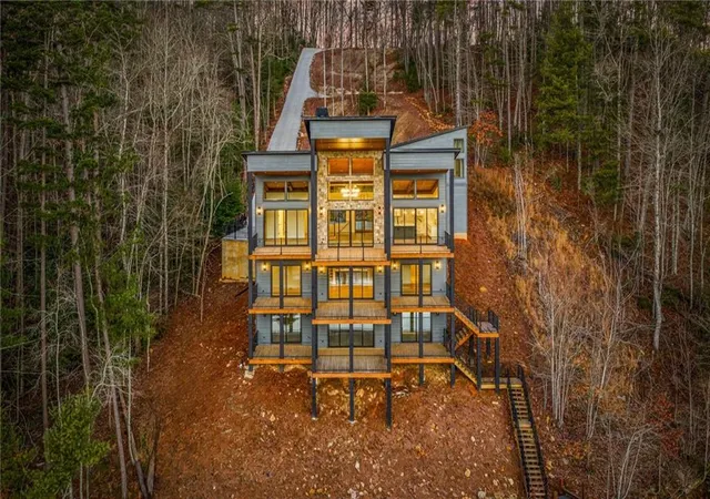 Photo 3 of Single family home for sale at 770 Fish Hook Point, Blue Ridge, GA 30513 | MLS# 7808848 | Listing updated on 2026-07-23