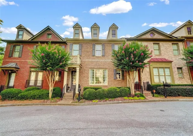 Homes for sale in Johns Creek, GA | 10755 Arlington Pt, Johns Creek, GA 30022 | MLS# 7801079